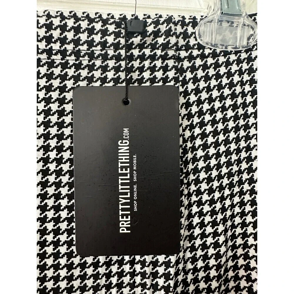 PrettyLittleThing Women’s size 6 Houndstooth Skirt